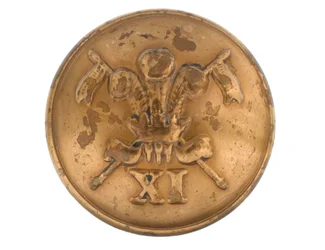 Knopf, Offizier, 11.