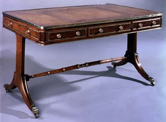 Schreibtisch von George III., frühes 19. Jahrhundert
