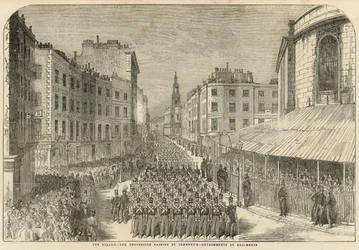 Militärparade am Strand