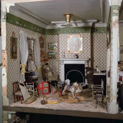 Kinderzimmer mit Spielzeug aus Miss Miles House, 1890