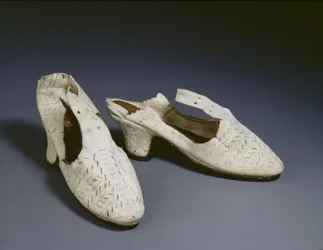 Paar weiße Schuhe, ca. 1590er