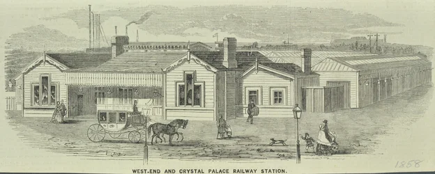 West End und Crystal Palace Bahnhof, Queenstown Road