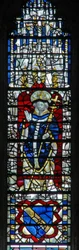 Fenster c19, Erzbischof darstellend