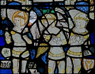 Fenster S3 mit der Engelshierarchie: Throne