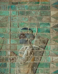 Ein Bogenschütze, Detail der Prozession der Bogenschützen