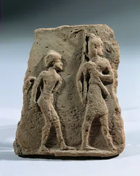 Soldat mit Gefangenen