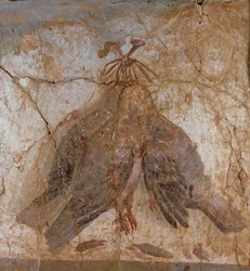 Drei hängende Vögel aus Pompeji, Italien