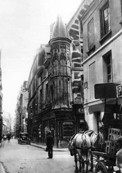 Rue Vieille du Temple, Hotel Barbette, Paris, 1931