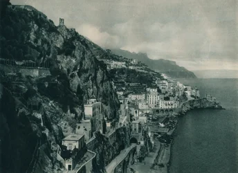 Blick auf Amalfi, Italien, 1927