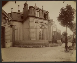 Hospice Debrousse, ehemaliger Park von Philippe Égalité - Rue de Bagnolet 148 (Charonne)