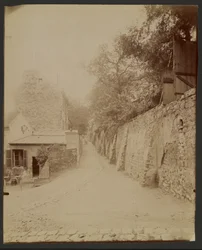 Rue Saint-Vincent, Montmartre
