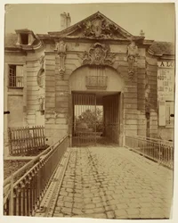 Stains, ehemaliges Absteigequartier der Herzöge von Orléans
