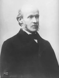 Milne Edwards, um 1893