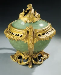 Louis XV Potpourri-Vase