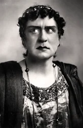 Herbert Beerbohm Tree 1853-1917, englischer Schauspieler, 1906