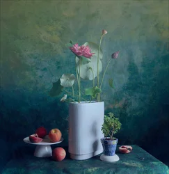 Heiteres Lotus-Stillleben