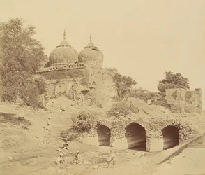 Moschee in der Nähe der Zollhaus-Batterie