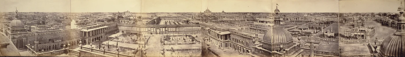 Panorama von Lucknow, aufgenommen vom Großen Imambara