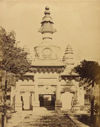 Tibetisches Denkmal im Lama-Tempel bei Peking, August 1860