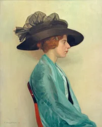 Junge Frau mit schwarzem Hut