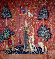 Eine junge Frau, umgeben von einem Löwen, einem Einhorn, einem Affen und Kaninchen - Woll- und Seidentapisserie, angefertigt zwischen 1484 und 1500. Aus dem Schloss Boussac, Creuse. Maße: 3,7 x 4,7 m - Paris, Nationalmuseum des Mittelalters, Thermes de