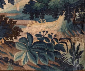 Pfarrkirche (Sint-Walburgakerk). Flämischer Wandteppich "Verdure". Oudenaarde. Ende 17. Anfang 18. Jahrhundert. Eigentum der Kirche Sint-Walburgakerk Oudenaarde.