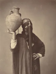 Wasserträgerin in Kairo