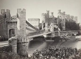 Conway Castle und die Hängebrücke von der Insel aus (687)