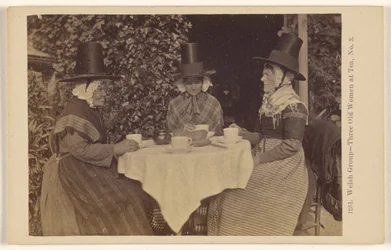 Walisische Gruppe - drei alte Frauen beim Tee, Nr. 3