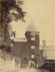 Eingangstor und Turm, Lismore Castle