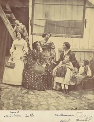 Gruppenporträt von vier Frauen und drei Kindern (1850er-60er Jahre)