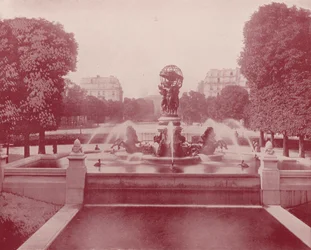 Brunnen des Observatoriums, Luxemburg-Palast