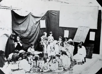 Mädchenschule in Algerien, 1860