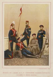 Die Russische Armee: Regiment der Lanzenreiter Ihrer Majestät der Kaiserin Alexandra-Feodorovna, Reiter in verschiedenen Uniformen (Foto)