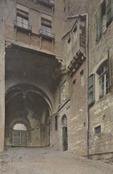 Le Puy, Krankenhauspassage