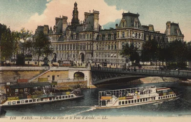 Paris, Das Rathaus, Die Pont d