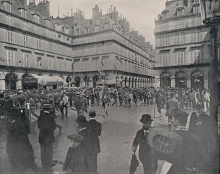 Paris: Place de Rivoli (s/w Foto)