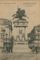 Malerisches Auvergne - Statue von Vercingetorix von Bartholdi in Clermont-Ferrand