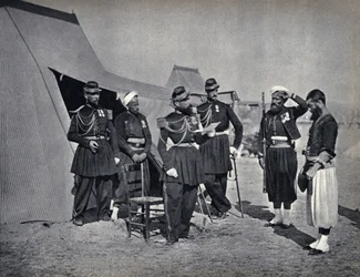 Bestrafung, Soldaten der französischen Armee während der Krim-Kampagne 1854. Fotografie, späte 19. Jahrhundert.