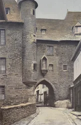 Uzerche, Alte Stadttor, Eingangseite