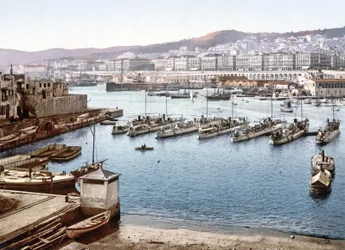 Blick auf den Hafen von Algier vom Admiralität, veröffentlicht 1900