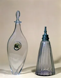 Babyflaschen, 18.-19. Jahrhundert (Glas)