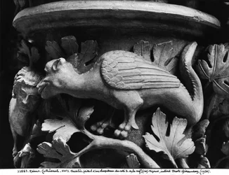 Basilisk, Kapitell aus der Kathedrale Notre Dame in Reims (Gipsabguss von Stein)