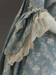 Blaues Kleid, ca. 1760 (Seidenbrokat)