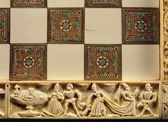 Rand eines Schachbretts, das das höfische Leben zeigt, 1415