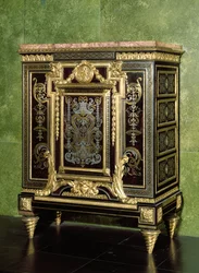 Boulle-Schrank, vergoldete Bronze-Beschläge, spätes 17. Jahrhundert mit späteren Änderungen