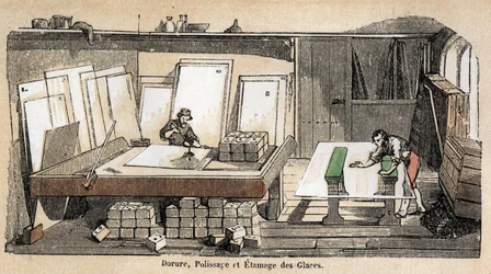 Beschreibung der verschiedenen Herstellungsstufen und Verwendungen von Glas: Eine Werkstatt für Vergoldung, Polieren und Prägen von Glas. (Glass and its products)