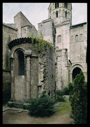 Außenansicht der Apsidiole der Abteikirche, 1088-1130