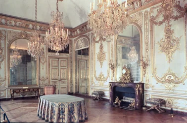 Innenansicht des Salle du Conseil (Ratssaal) 1701-55