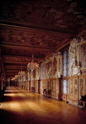 Innenansicht der Galerie François I in Fontainebleau